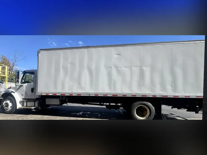 2019 FREIGHTLINER/MERCEDES M2 106