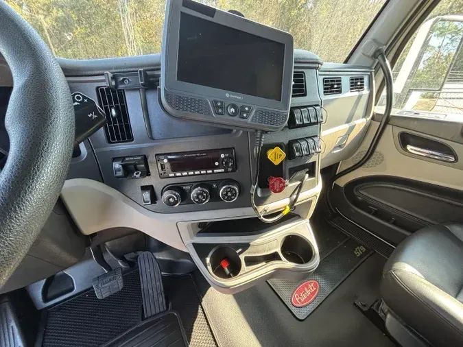 2023 Peterbilt 579bf127501ab709c84c1bce286f1f22b73