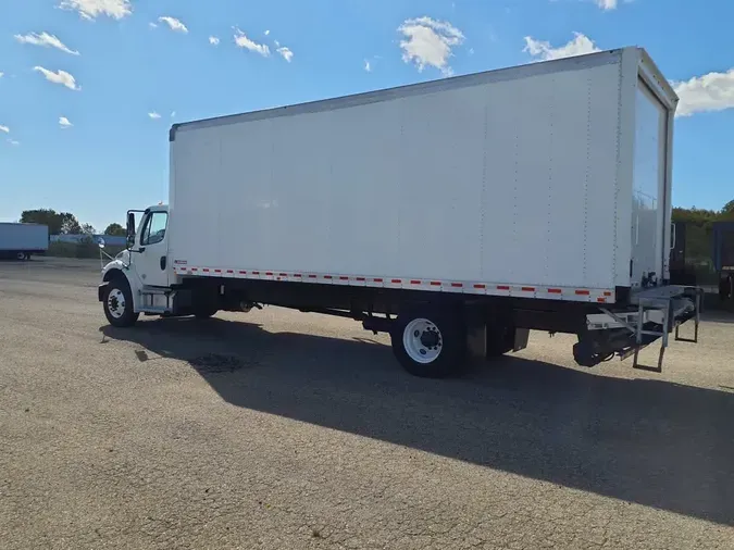 2021 FREIGHTLINER/MERCEDES M2 106bf137003c05d412edda8540399a9102d