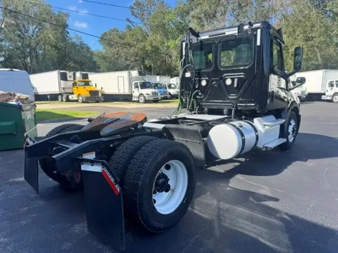2019 FREIGHTLINER/MERCEDES NEW CASCADIA 126