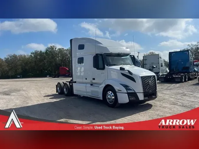 2020 VOLVO VNL760