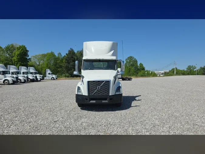 2020 Volvo VNL300
