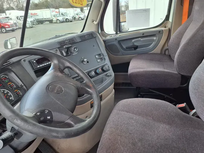 2019 FREIGHTLINER/MERCEDES CASCADIA 125