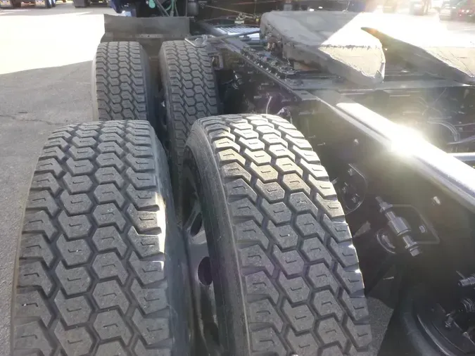 2022 International LT625