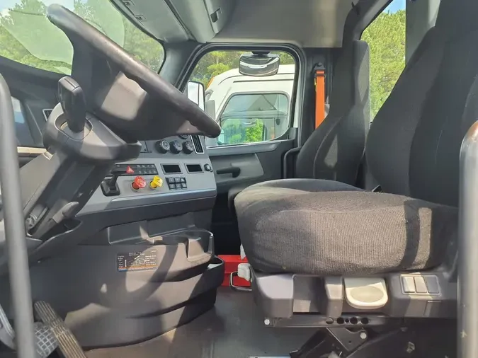 2019 FREIGHTLINER/MERCEDES NEW CASCADIA PX12664