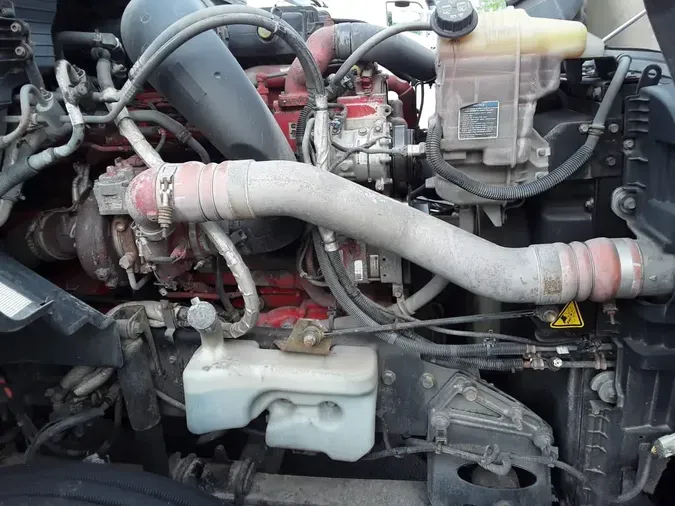 2019 NAVISTAR INTERNATIONAL LT625 SLPR CABbf216eac3dfc359bf116422ed6d171dc