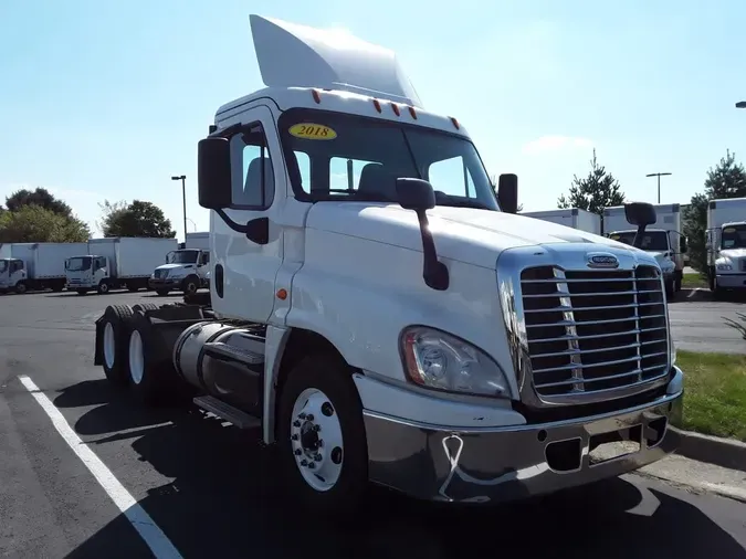 2018 FREIGHTLINER/MERCEDES CASCADIA 125