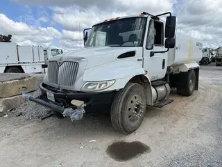 2012 INTERNATIONAL DURASTAR 4300