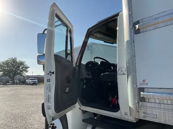 2018 International 4300