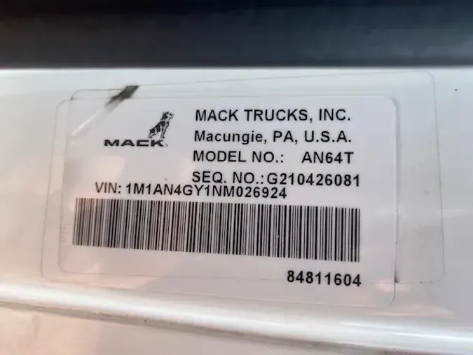 2022 Mack Anthem