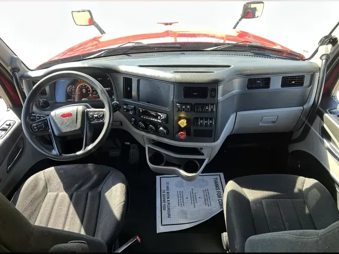 2022 Peterbilt 579bf2c7471e073de31d9171b6f4953aa8f