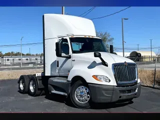2021 INT LT625 6x4