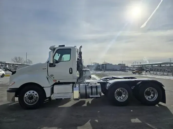 2020 International LT625bf2efd4fcb20373a35b64fd24b9f91da