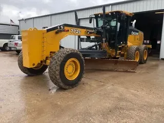 2018 John Deere 772G
