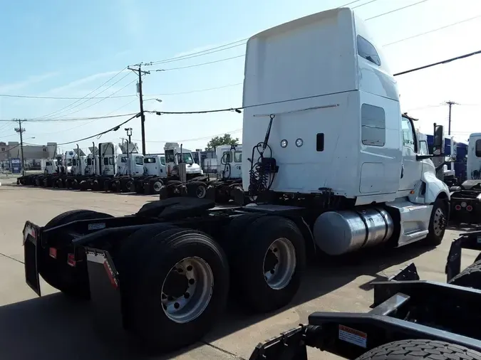 2020 NAVISTAR INTERNATIONAL LT625 SLPR CAB