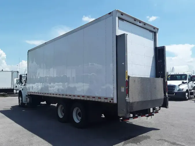 2020 FREIGHTLINER M2 106