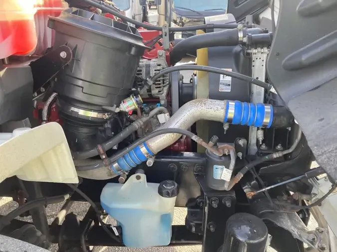 2020 FREIGHTLINER/MERCEDES M2 106