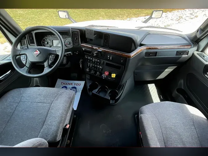 2021 INT LT625 6x4