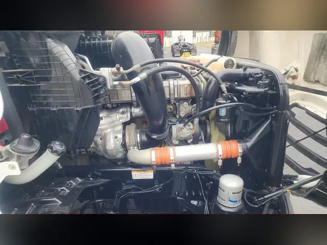 2020 FREIGHTLINER CA126