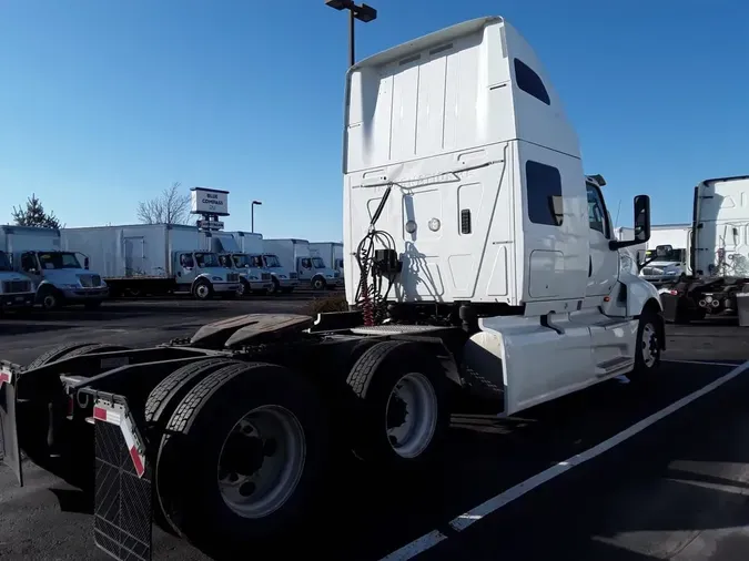 2020 NAVISTAR INTERNATIONAL LT625 SLPR CAB