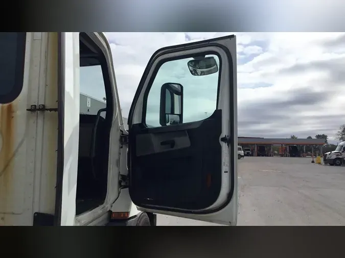 2020 Freightliner Cascadia 126bf429a15f37ef95370eb9fd80cae1bb7