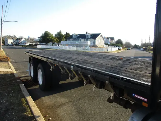 2013 INTERNATIONAL 4400 6 X 4