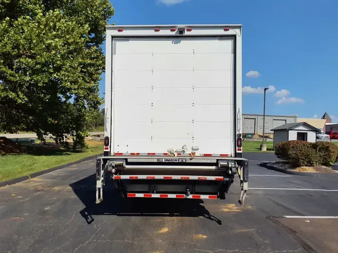 2020 FREIGHTLINER/MERCEDES M2 106