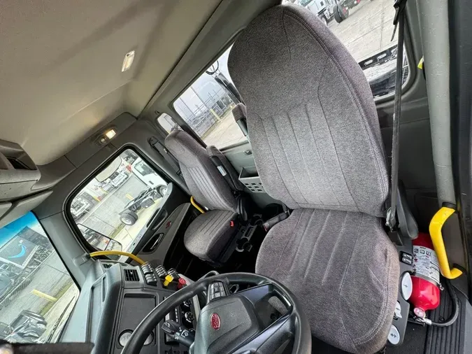2023 Peterbilt 567bf464210f27e7355fc2657a74f3eb48b