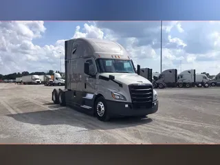 2022 Freightliner Cascadia 126