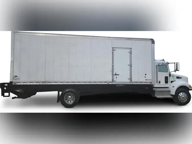 2020 Peterbilt 337bf4744c47bc8944d2aa0fb780c80e49d