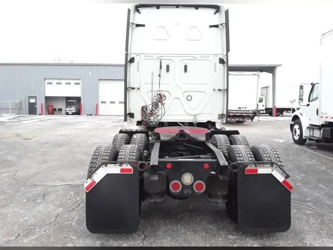 2019 FREIGHTLINER/MERCEDES CASCADIA 125