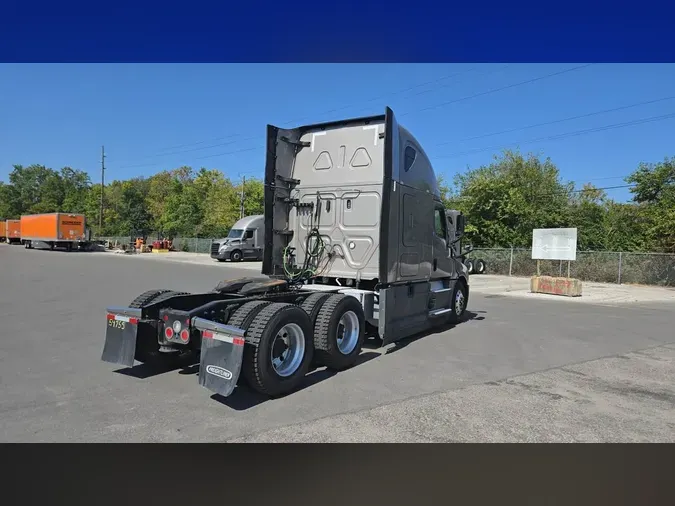 2023 Freightliner Cascadia