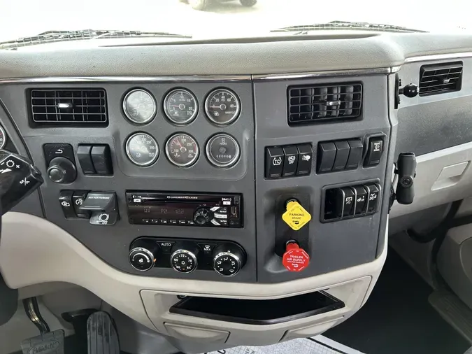 2019 Peterbilt 579
