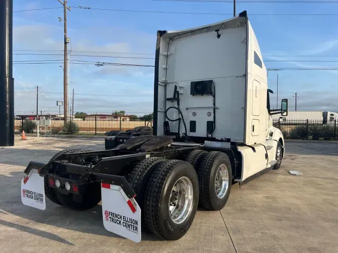 2021 Kenworth T680