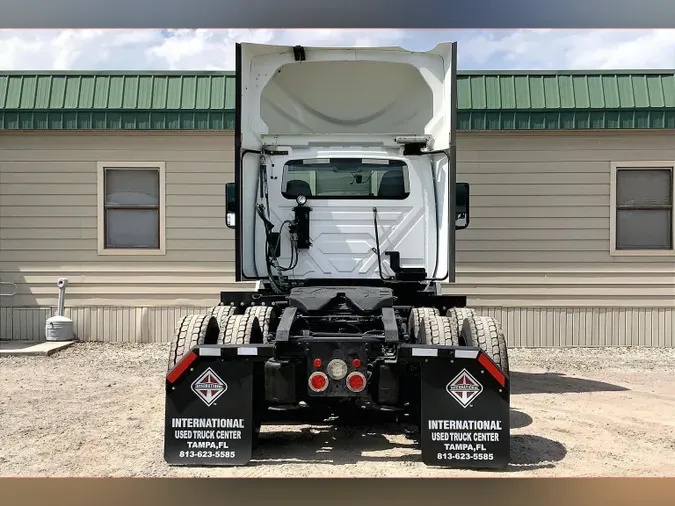 2021 INT LT625 6x4