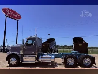 2026 PETERBILT 589