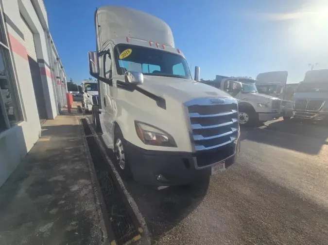 2018 FREIGHTLINER NEW CASCADIA PX12664bf5937688477385283a57ed7787ec0fc
