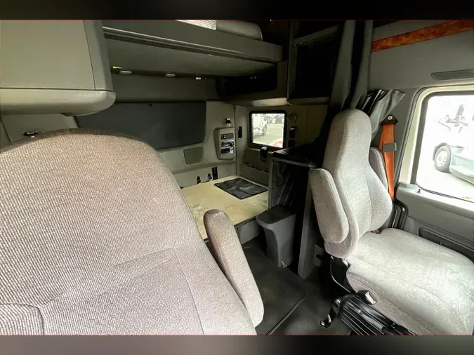 2020 INT LT625 6x4