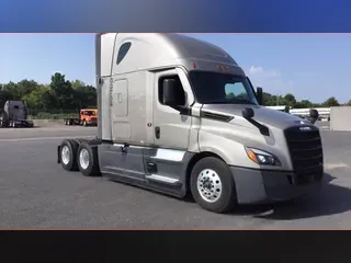 2025 Freightliner Cascadia 126