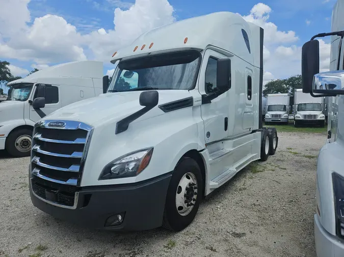 2020 FREIGHTLINER/MERCEDES NEW CASCADIA PX12664