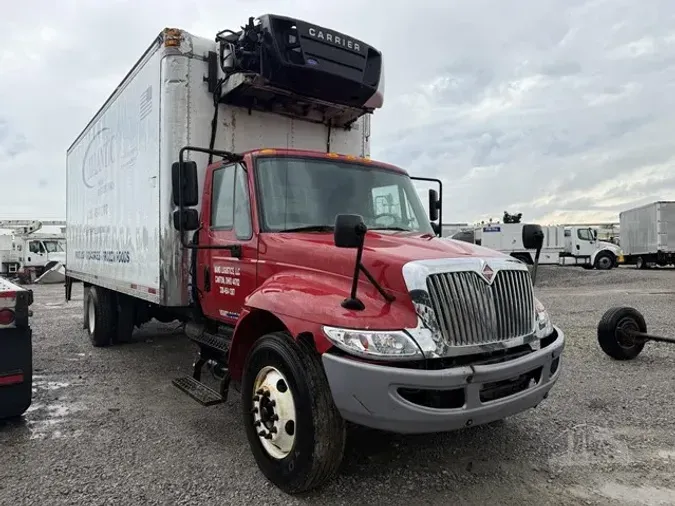 2016 INTERNATIONAL DURASTAR 4300