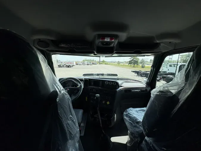 2027 International HX520 SLEEPER