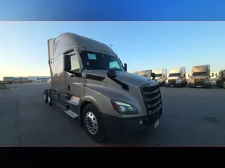 2025 Freightliner Cascadia 126