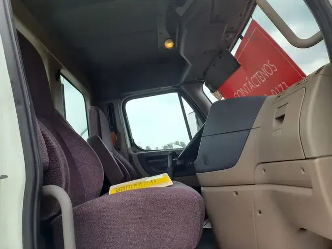 2020 FREIGHTLINER CASCADIA 113