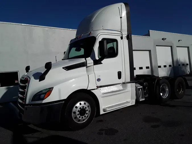 2020 FREIGHTLINER/MERCEDES NEW CASCADIA PX12664