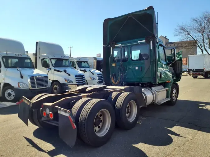 2019 FREIGHTLINER/MERCEDES NEW CASCADIA PX12664