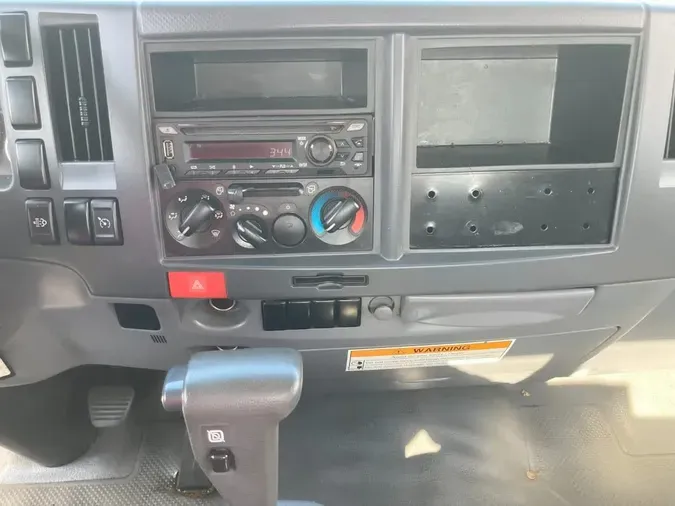 2019 ISUZU NPR HD
