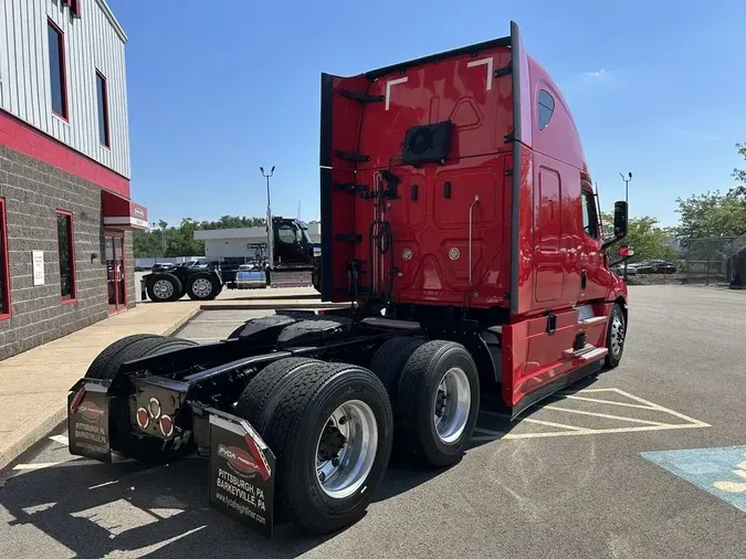 2022 Freightliner Cascadia&reg;