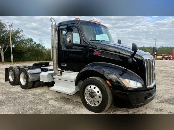 2022 Peterbilt 579bf7f6266d53b83948d70b72ff86f421a