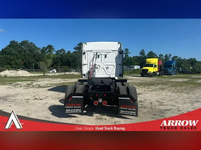 2019 FREIGHTLINER CA126